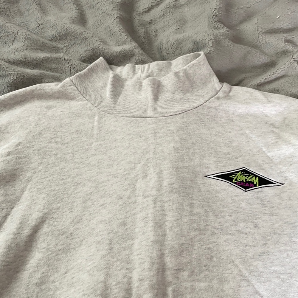 stussy turtleneck sweatshirt